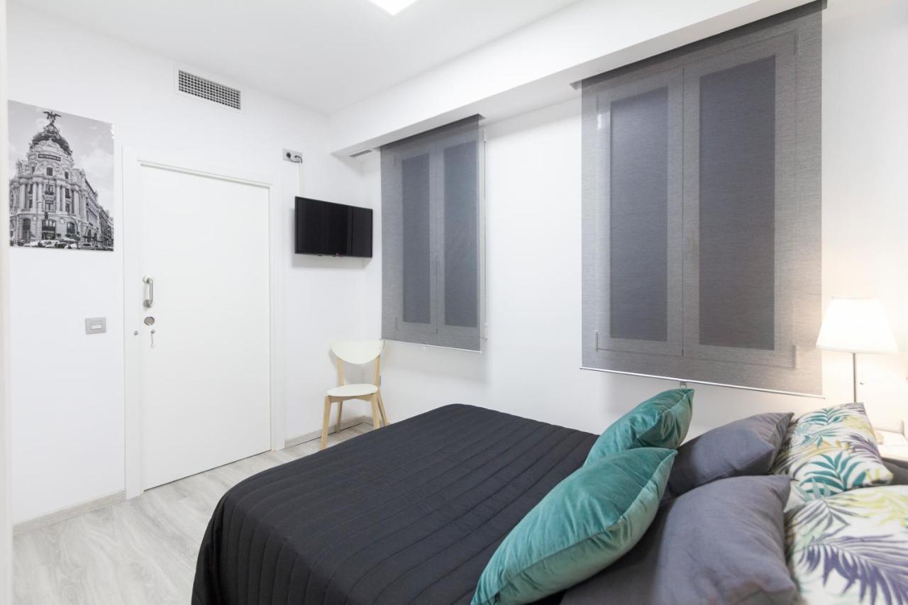 Prado Apartment Madrid Dış mekan fotoğraf